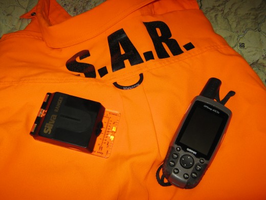 SAR vest with GPS and radio attached